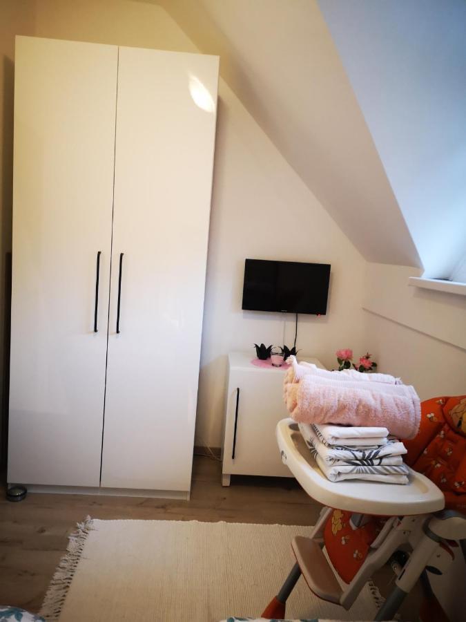 Апарт отель Aparthouse Alfa1 Чатеж-об-Сави Экстерьер фото